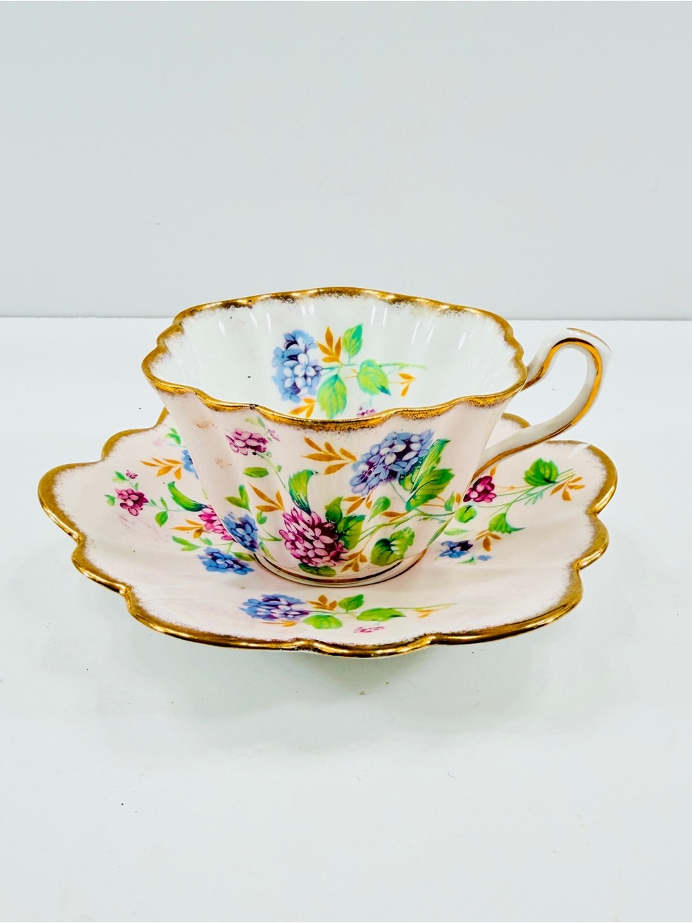 Rosina England Teacup Cup & Saucer Scalloped Edge Hand Painted Flowers Pink Vtg